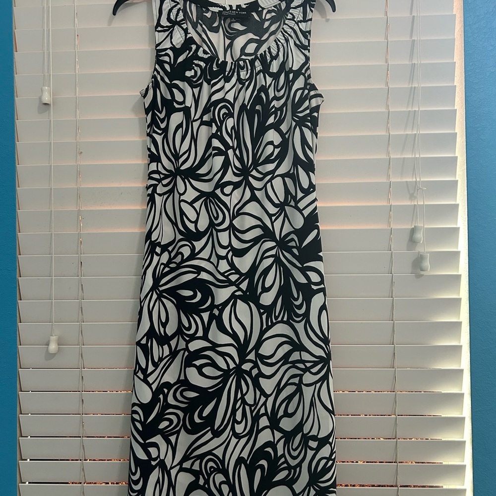 Jones New York Black and White Sheath Midi Dress